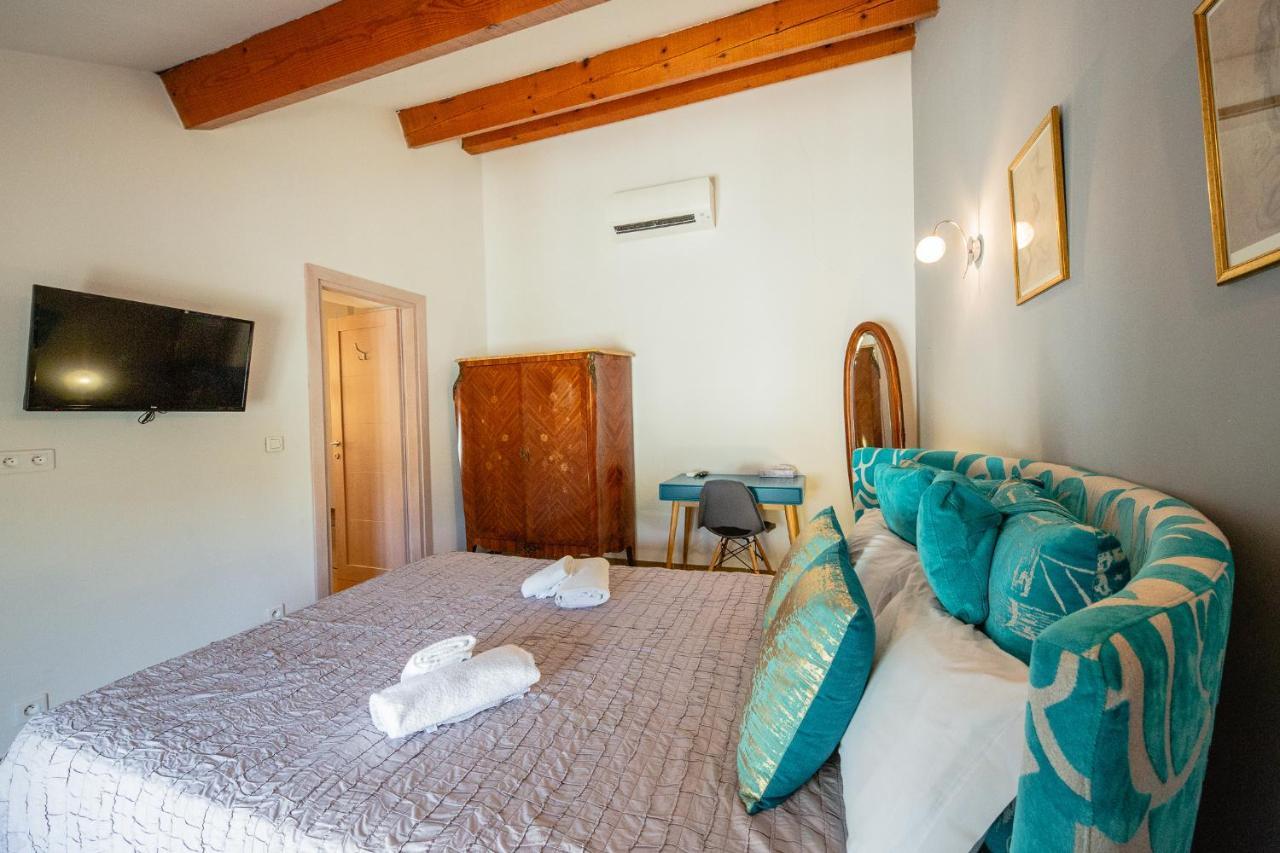 San-Gavino-di-Carbini Auberge U N'Antru Versu מראה חיצוני תמונה